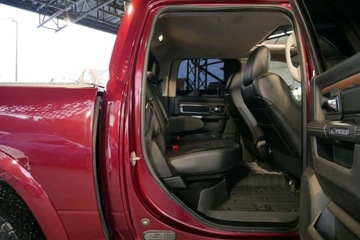 Dodge Ram IV 5.7 V8 390KM 2017 Dodge RAM Laramie1500V8HEMI5.7 Hak 390KM 4x4 Szyberdach Wentyl Alpine Navi, zdjęcie 10