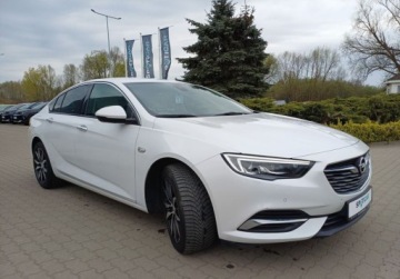 Opel Insignia I Sedan Facelifting 2.0 CDTI Ecotec 170KM 2017 Opel Insignia 13 2.0 CDTI Innovation 170 KM Automat 2.0 Diesel 170KM, zdjęcie 2