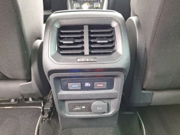 Volkswagen Tiguan II SUV 1.5 TSI EVO 150KM 2019 Volkswagen Tiguan VW Tiguan 1.5 TSI ACT DSG Comfortline 1.5 Benzyna 150KM, zdjęcie 36