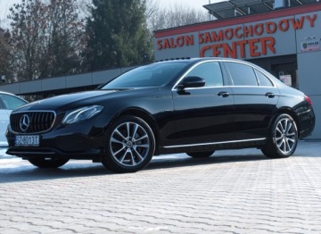 Mercedes Klasa E W213 Limuzyna Plug-in Facelifting 2.0 300e 320KM 2020 Mercedes E300e 320 koni Sedan Burmester Szyber Webasto Kamera Avantgarde, zdjęcie 25