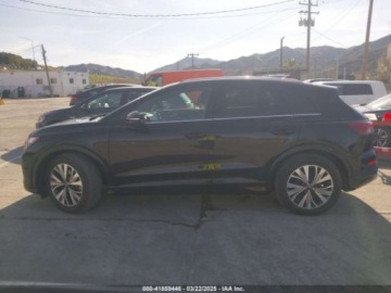 Audi Q4 2023 Audi Q4 e-tron E-Tron Premium Plus 40 2023 Elektryczny 201KM, zdjęcie 2