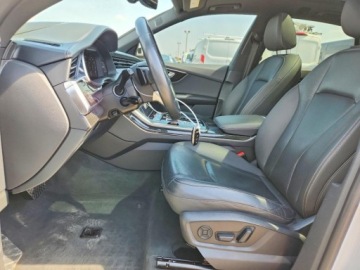 Audi Q8 2021 Audi Q8 Prestige S-Line 2021 3.0 Benzyna 335KM, zdjęcie 7