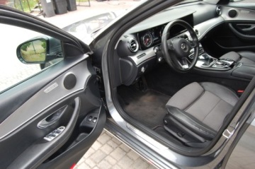 Mercedes Klasa E W213 Limuzyna 2.0 220d 194KM 2016 E-KLASA W213 2.0 194PS Avantgarde Tylko 152Tkm Temp.Aktywny Kamera Ambiente, zdjęcie 18