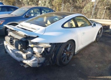 Porsche 911 991 Carrera 2/2S Coupe 3.4 350KM 2014 Porsche 911 2014, CARRERA, od ubezpieczalni 3.4 Benzyna 350KM, zdjęcie 5