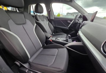 Audi Q2 SUV 1.5 35 TFSI 150KM 2019 Audi Q2 1.5tfsi 150KM S tron FULL LED El.Klapa Parktron Grz.Fotele Oplaty, zdjęcie 18
