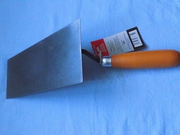 ЗАКАЛЕННЫЙ ТРАПЕЦЕИДАЛЬНЫЙ ШПАТОК - EGA PREMIUM -180 мм.