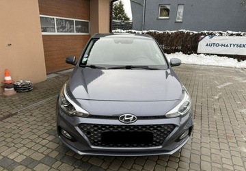Hyundai i20 II Hatchback 5d Facelifting KAPPA 1.2 MPI 84KM 2018 Hyundai i20 1,2 84KM Klimatyzacja Kamera CarPlay 1.2 Benzyna 84KM, zdjęcie 1