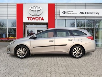 Toyota Auris II Touring Sports Valvematic 130 132KM 2013 Toyota Auris Toyota Auris 1.6, 1.6 Benzyna 132KM, zdjęcie 6