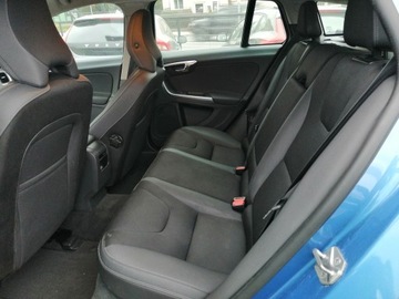 Volvo V60 I Kombi 1.6 DRIVe 115KM 2013 Volvo V60 I (MY 2014) 1.6 D2 1,6 , rzadki kolor, bezwypadkowy, serwisowany, zdjęcie 14