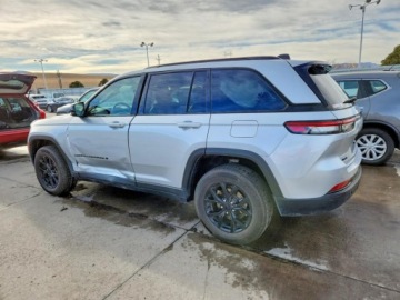 Jeep Grand Cherokee V 2024 Jeep Grand Cherokee Laredo 2024 3.6 Benzyna 293KM, zdjęcie 1