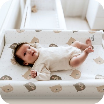 PRZEWIJAK USZTYWNIONY 70x47 NA ŁÓŻECZKO KOMODĘ PROFILOWANA MATA TWARDA BUBI