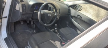 Hyundai i30 I CW Facelifting 1.6 CRDi 90KM 2012 Hyundai i30 lifting 1.6 crdi 90km Wyjatkowa wersja drugiej takiej NIE MA!!!, zdjęcie 24