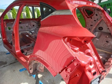 BŁOTNIK TYLNY LEWY RENAULT CAPTUR II 1.6 HYBRYDA