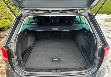 Volkswagen Passat B8 Variant 2.0 TDI BlueMotion SCR 150KM 2017 Volkswagen Passat Automat, Niski przebieg,ze Szwajcarii, Polecam 2.0 Diesel, zdjęcie 27