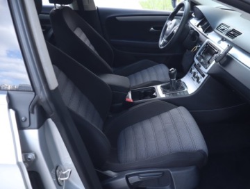 Volkswagen CC 2.0 TDI CR DPF BlueMotion Technology 140KM 2014 VW CC 2.0 TDI, Navi, Xenon, Bi-Xenon, Klima, zdjęcie 8