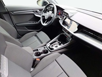 Audi A3 8Y Sportback 1.5 35 TFSI 150KM 2024 Audi A3 Sportback Ambiente PLUS Sportowe Fotele 1.5 Benzyna 150KM, zdjęcie 9