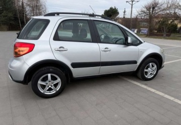 Suzuki SX4 I Hatchback 1.6 i 16V VVT 107KM 2009 Suzuki SX4 Suzuki SX4 1.6 VVT 4x4 Club 1.6 Benzyna 107KM, zdjęcie 26