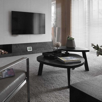 КОМНАТНЫЙ ТЕРМОМЕТР-ГИГРОМЕТР с цифровыми часами и измерением влажности.