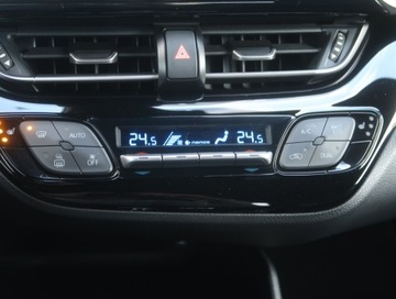 Toyota C-HR I Crossover 1.2L Turbo 116KM 2018 Toyota C-HR 1.2 Turbo, Salon Polska, Serwis ASO, zdjęcie 12