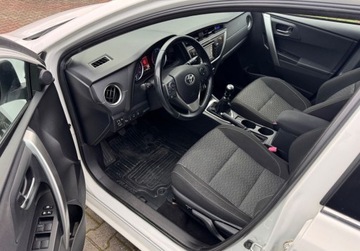 Toyota Auris II Touring Sports Valvematic 130 132KM 2014 Toyota Auris 1,6 132KM Kamera Navi Climatronic Bezwypadkowy ASO Dla wymaga, zdjęcie 15
