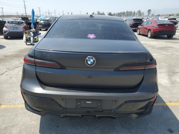 BMW Seria 7 G70 2023 BMW Seria 7 740i 2023 3.0l 3.0 Benzyna 375KM, zdjęcie 2