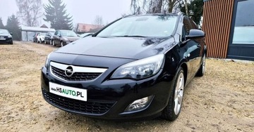 Opel Astra 2011 Opel Astra BENZYNA NAWIGACJA klimatyzacja super okazja POLECAMY