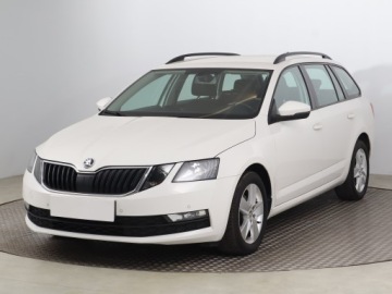 Skoda Octavia III Kombi Facelifting 1.6 TDI 115KM 2019 Skoda Octavia 1.6 TDI, Salon Polska, zdjęcie 1