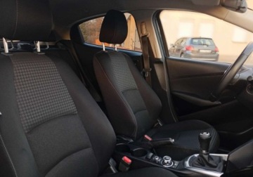 Mazda 2 III Hatchback 5d 1.5 SKY-G 90KM 2017 Mazda 2 Zarejestrowany - bezwypadkowy - 1,5 - 90 KM 1.5 Benzyna 90KM, zdjęcie 14