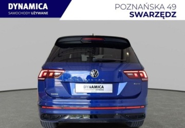 Volkswagen Tiguan II SUV Facelifting 2.0 TDI 200KM 2022 Volkswagen Tiguan VAT 23 R-line 2.0TDI 200KM DSG 4motion 2022 r., salon PL, zdjęcie 23