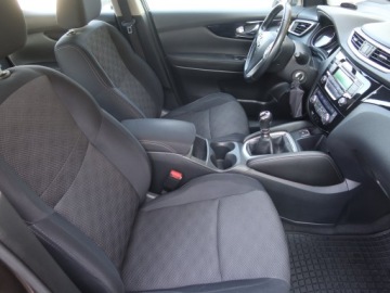 Nissan Qashqai II Crossover 1.2 DIG-T 115KM 2016 Nissan Qashqai 1.2 DIG-T, Salon Polska, zdjęcie 8