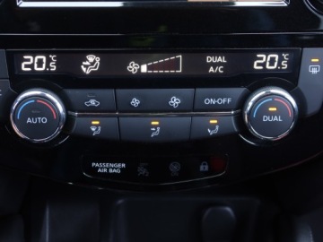 Nissan Qashqai II 2019 Nissan Qashqai 1.7 dCi, Automat, Navi, Klima, zdjęcie 10