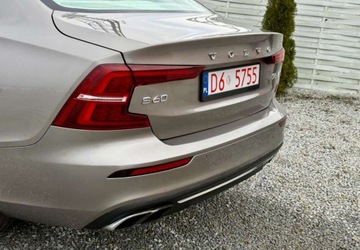 Volvo S60 III Sedan 2.0 T6 310KM 2019 Volvo S60 Volvo S60 T6 AWD Inscription 2.0 Benzyna 310KM, zdjęcie 25