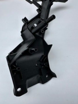 Aprilia Tuareg 660 2021+ рамка ветрового стекла правое крепление NEW