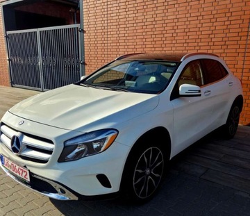 Mercedes GLA I Off-roader 2.0 250 211KM 2017 Mercedes-Benz GLA Mercedes-Benz GLA 250 4Matic 7G-DCT AMG Line 2.0 Benzyna, zdjęcie 2