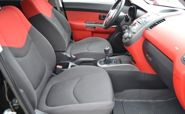 Kia Soul I Crossover 1.6 DOHC CVVT 124KM 2009 Kia Soul Bezwypadkowy - 1.6 benzyna - Oplacony 1.6 Benzyna 125KM, zdjęcie 29