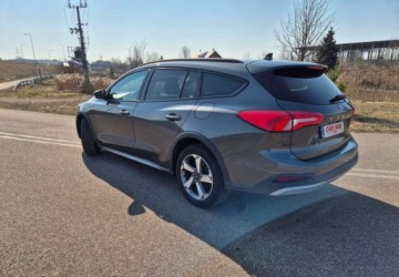 Ford Focus IV Kombi 1.0 EcoBoost 125KM 2019 Ford Focus SW Ford Focus SW 1.0 EcoBoost Hybrid ACTIVE Benzyna 125KM, zdjęcie 11