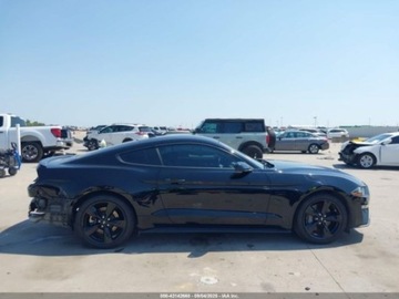 Ford Mustang VI Fastback Facelifting 5.0 Ti-VCT 450KM 2022 Ford Mustang Gt fastback 5.0 Benzyna 450KM, zdjęcie 6