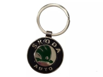 METALOWY BRELOK SKODA