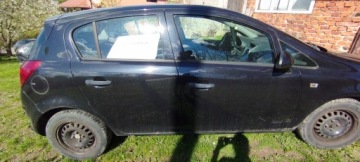 Opel Corsa E Hatchback 3d 1.3 CDTI 75KM 2014 OPEL CORSA E (X15) 1.3 CDTI (08, 68) 75 KM, zdjęcie 4