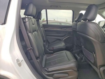 Jeep Grand Cherokee V 2024 Jeep Grand Cherokee L Limited 2024 3.6 Benzyna 293KM, zdjęcie 10