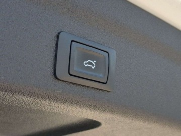 Audi A6 C8 Allroad 3.0 45 TDI 231KM 2019 Audi A6 Avant 3.0 TDI Quattro Virtual Kessy Alcantara 3.0 Diesel 231KM, zdjęcie 23