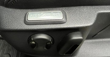 Volkswagen Passat B8 Variant 2.0 TDI BlueMotion SCR 190KM 2019 Volkswagen Passat 4-Motion Automat Navi Parktronic Kamera Alcantara, zdjęcie 38