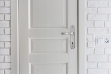 ДВЕРНАЯ РУЧКА ДЛЯ ДВЕРЕЙ 72 СЕРЕБРЯНАЯ ГУБКА КЛЮЧ