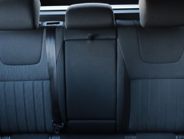 Skoda Octavia III Liftback Facelifting 2.0 TDI 150KM 2018 Skoda Octavia 2.0 TDI, Salon Polska, zdjęcie 9