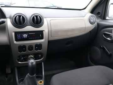 Dacia Sandero I Hatchback 5d 1.4 MPI 75KM 2010 Dacia Sandero 1.4 MPI, Klima, zdjęcie 7