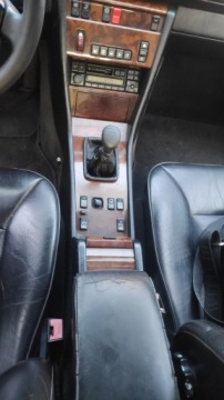 Mercedes Klasa E W124 Coupe 2.0 136KM 1995 MERCEDES-BENZ C124 E200 2.0 benzyna 136KM 1995r, zdjęcie 15