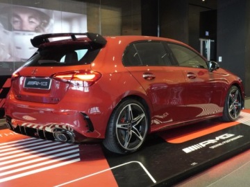 Mercedes Klasa A W177/V177 Hatchback AMG Facelifting 2.0 A35 306KM 2026 35 4M Pakiet AMG Premium + Pakiet Zimowy + AMG Night + Kamera 360, zdjęcie 4