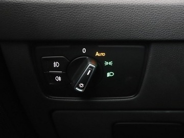 Volkswagen Passat B8 Variant Facelifting 2.0 TDI SCR 150KM 2020 Volkswagen Passat DSG full LED navi klima auto (3, zdjęcie 35