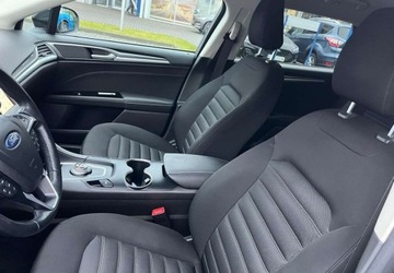 Ford Mondeo V Kombi 2.0 TDCi 150KM 2019 Ford Mondeo Ford Mondeo 2.0 EcoBlue Titanium 2.0 Diesel 150KM, zdjęcie 15