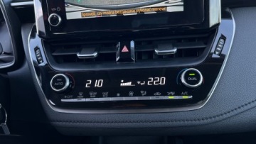 Toyota Corolla XII Sedan Facelifting 1.5 VVT-i 125KM 2023 Toyota Corolla 1.5 Benzyna 125 km tylko 32 tys. przebiegu 1.5 Benzyna 125KM, zdjęcie 29